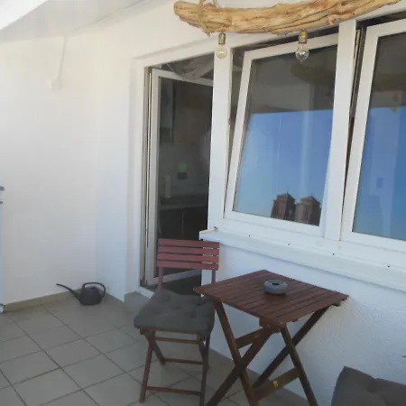 Holzmichel Mit Balkon * Cottbus