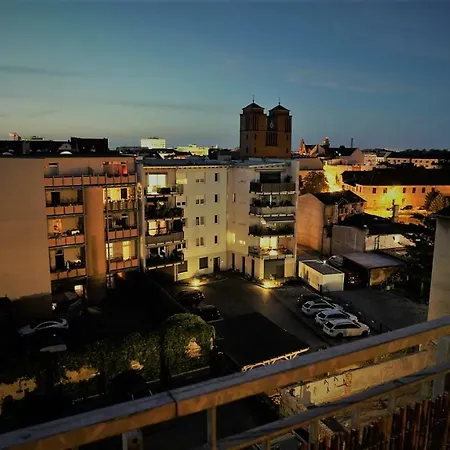 Holzmichel Mit Balkon * Cottbus